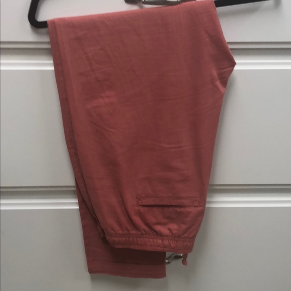 Onia linen blend salmon colored pants